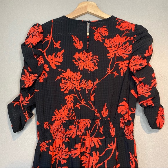 Who What Wear Floral Print Smocked Waist Dress. Size S - Picture 7 of 16